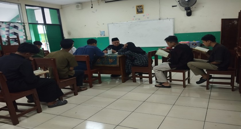 Munaqosah Tahfidz Kelas 9 MTsN 33 Jakarta: Uji Sanad dan Kualitas Hafalan Al-Qur'an Siswa