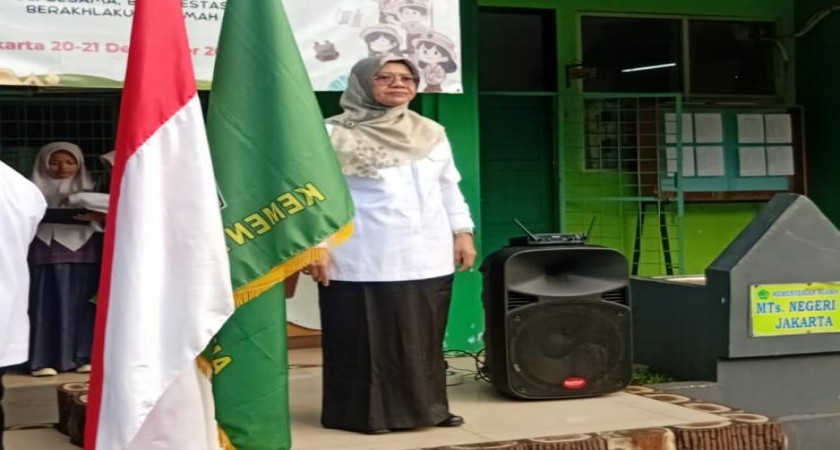 Harmoni Syawal di MTsN 33 Jakarta: Dari Sertijab OSIS hingga Tradisi Saling Memaafkan.